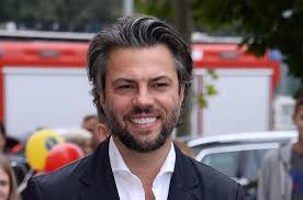Karolina malinowska's husband is olivier janiak. Olivier Janiak Wiek