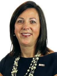 Beverley Pierce's Instagram, Twitter & Facebook