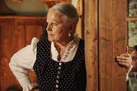 Katia Ricciarelli Nella Fiction Un Passo Dal Cielo Fashion Italian Actor Women