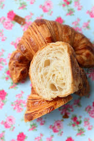 Croissants Rdv Aux Mignardises Chez Mouni Recettes De Cuisine Mignardise Alimentation
