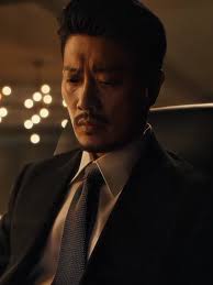 I’m running out of words for how hot he is.