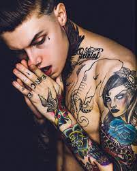 Pohozhee Izobrazhenie Tattoos For Guys Male Models Tattoo Small Tattoos For Guys
