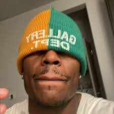 Shelby Lefebvre's Instagram, Twitter & Facebook