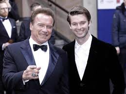 When it comes to rules, clint eastwood is mostly just known for inspiring an official dga stipulation he's just kind of encouraging in a different way, and has a funny way of passing on words of wisdom … Schwarzenegger Eastwood Kinder Von Hollywood Stars Machen Karriere