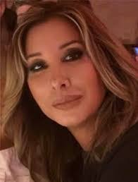 Lisa Kovach's Instagram, Twitter & Facebook