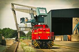 Building Container Crane Equipment Heavy Industry Loading Crane Locomotive Machine Machinery Outdoors Port Railway Road Shipment Steel Train T