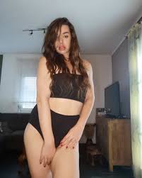 Transgoddess ♥️ subscribe now to my OnlyFans aureliamichele FOR FREE  💋dropped my first solo 🤭🥰