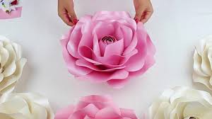 Handcrafted flowers,crepe paper flowers,large paper flowers,for baby nursery home decor,baby shower,nursery wall,wedding backdrop,wall decor，archway decor (gold flash powder edge flowers set of 5. These Viral Giant Paper Flowers Are Surprisingly Simple To Make Diy Ways
