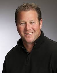 Ryan Ludlow's Instagram, Twitter & Facebook