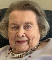 Isabel Leach Obituary