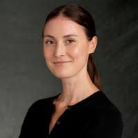 7 "Charlotte Pfeffer" profiles