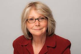 Chicago Public Media launches new social media political explainer series  with Lynn Sweet