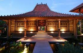 Atap joglo berbentuk tajug, semacam atap piramidal yang mengacu. Model Rumah Joglo Desain Rumah Online