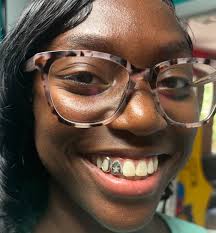 A/O to this client! First grill and she went with the 925 silver with the  open face and star! Cute and classy! Dm us to start your order! #grillz  #goldgrillz #icedoutgrillz #jewelry #