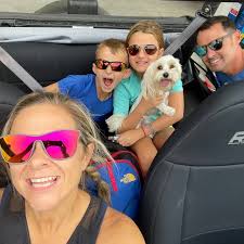 Sarah Byerley's Instagram, Twitter & Facebook