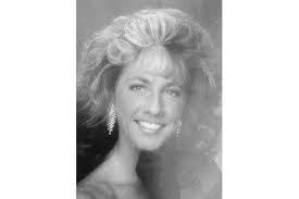 Debbie Rizzuto's Instagram, Twitter & Facebook