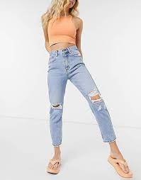 4.25 hours, $425 ($515 value) buy for me Pull Bear Mom Jeans Mit Rissen In Hellblau Asos