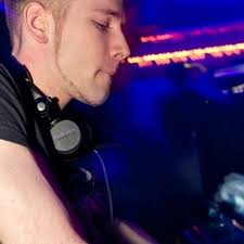 Dj Roy Marquez (@roy_marquez88)