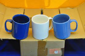With the option of choosing different sizes, lids, colours and materials, you are really not left with any other choice but to buy one bottle for yourself. 6x Coffee Mug Staffordshire Kiln Craft 3 Colors At Shop Kusera