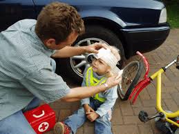 Der schädelknochen hat weiche stellen, die fontanellen. Gehirnerschutterung Bei Babys Und Kindern