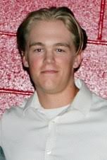 Noah Mcneil's Instagram, Twitter & Facebook