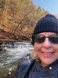 Great day at burgess falls. Not too cold, leaves 🍁 still beautiful