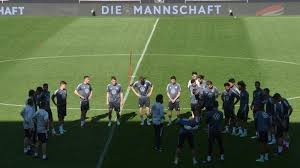 Prancis berhasil mempecundangi jerman pada laga pembuka grup f euro 2020. Jadwal Euro 2020 Live Rcti Dan Mola Tv Jerman Masih Punya Pr Jelang Lawan Prancis Tribunnews Com Mobile