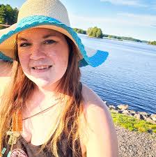 Foods that cause foot swelling in people