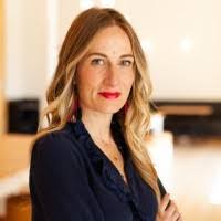 Missy Taylor's Instagram, Twitter & Facebook