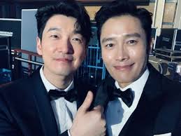 박신혜는 처음 대본을 읽었을 때부터 조승우 선배님과 하고 싶다고 생각했다. ë„¤ê°€ ë¶ˆëŸ¬ì¤˜ ì¢‹ì•˜ë‹¤ ì´ë³'í—Œ ì¡°ìŠ¹ìš°ì™€ ë°±ìƒ ì¸ì¦ìƒ· ê³µê°œ í•œê²½ë‹·ì»´