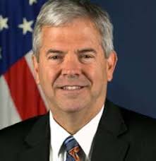 HHS is latest agency to begin to figure FITARA out