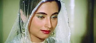 Salma Agha's voice could not match her beauty