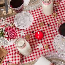 Chemin De Table Vichy En Tissu Blanc Rouge Decoration De Table Rouge Et Blanc Deco Guinguette Anniversaire Retro