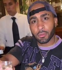 ESTE HOMBRE ESTA ENTRE LOS 3 HOMBRES MAS GUAPOS QUE HAN PISADO ESTA TIERRA  🔥 🙈 El Guapisimo Actor Y Empresario Caramelo Ademas Es Super Talentoso En  Todo Lo Que Hace 🤗