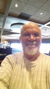 With Christmas just weeks away, I was thrilled to join colleagues and  families last night to light up Alberta's Legislature in red and green 🎄