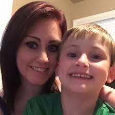 Leanna Rucker's Instagram, Twitter & Facebook