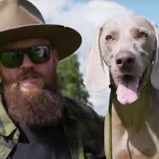 Dog trainer reveals little-known breed that is 'perfect' for families with  kids