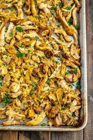 3 Pounds Boneless Skinless Chicken Thighs 1 Yellow Onion Sliced 1 Te Skinless Chicken Recipe Chicken Thighs Slow Cooker Recipes Chicken Thigh Recipes Crockpot