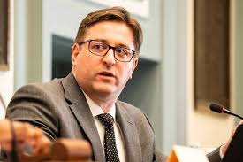 Controversial Delaware corporate law overhaul passed by Senate, heads to  state House