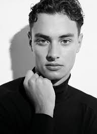 David Salama's Instagram, Twitter & Facebook