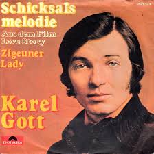 Svému exmanželovi, který se znovu oženil a s druhou manželkou ivou zplodil syna honzu, už prý dokonce odpustila. Karel Gott Schicksalsmelodie Austriancharts At