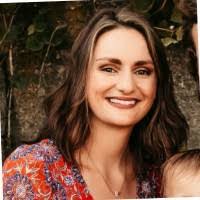 Amanda Hiser's Instagram, Twitter & Facebook