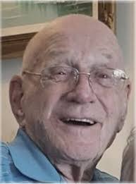 Tyler Middlebrook's Instagram, Twitter & Facebook