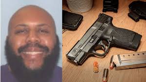 VIDEO: Afanya maamuzi ya ajabu baada ya kuachwa na mpenzi wake