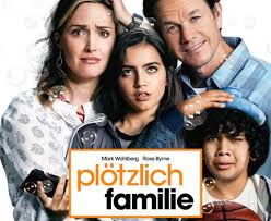 Imdb is wrong, she doesnt have 3. Plotzlich Familie Filmkritik Filmkritikenod