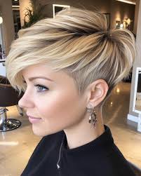 Ali's Chic Picks added a new photo.