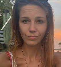 Darlene North's Instagram, Twitter & Facebook