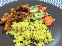 Selepas nasi masak, boleh tambahkan sedikit lagi planta untuk rasa yang lebih sedap. Resepi Nasi Minyak Mudah Blog Sihatimerahjambu