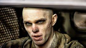 Színes, magyarul beszélő, ausztrál akciófilm, 130 perc. Kritika Mad Max A Harag Utja