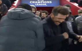 We regularly add new gif animations about and. Video Klopp And Simeone Jokingly Refuse To Shake Hands